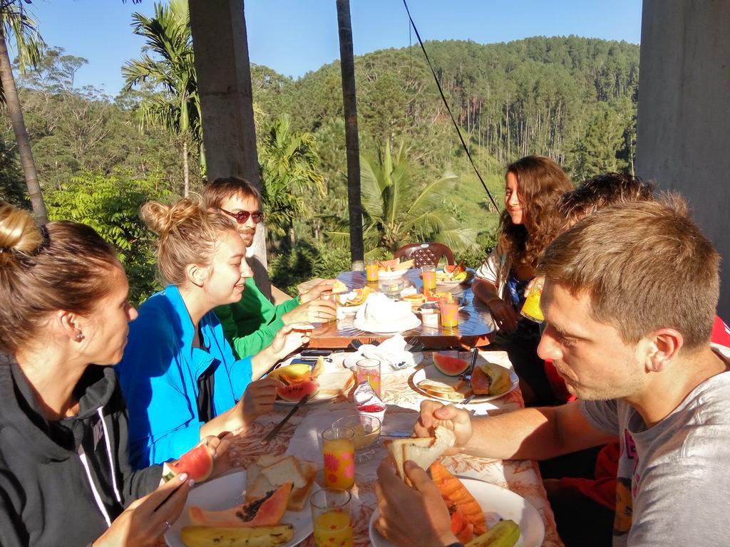 Isuru Homestay Ella Kültér fotó